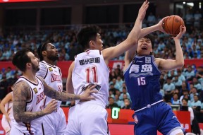 浙江队赛前刷新队史纪录，志在意甲名次提升，管理层满意，控场能力受关注