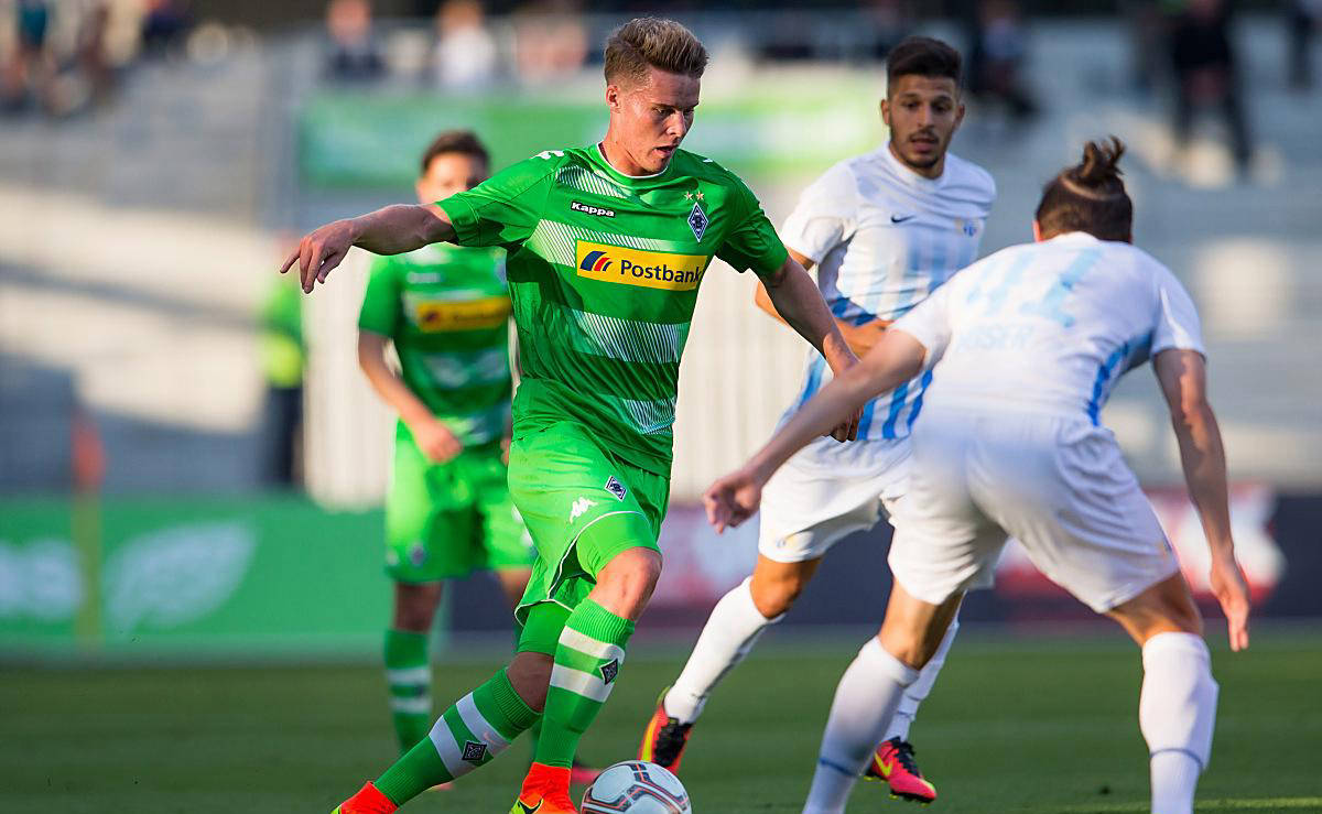 冲刺阶段新奥尔良鹈鹕备战德国杯；状态回暖细节曝光；赛场秩序良好；球探报告显示潜力